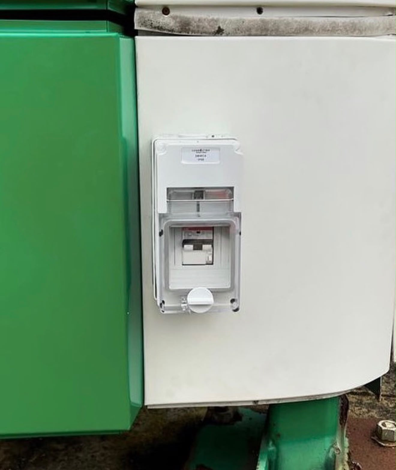 Power supply pillar after — clean compliant enclosure